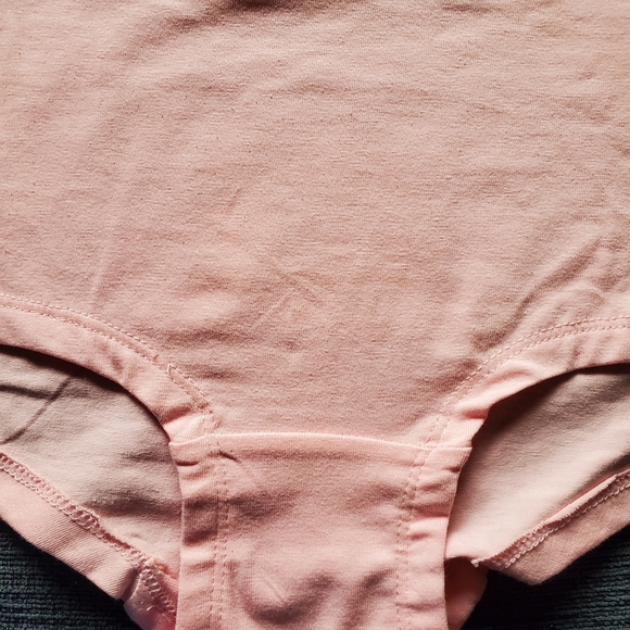 Bundle - Juicy Couture Panties 5 pc Set - Picture 10 of 11